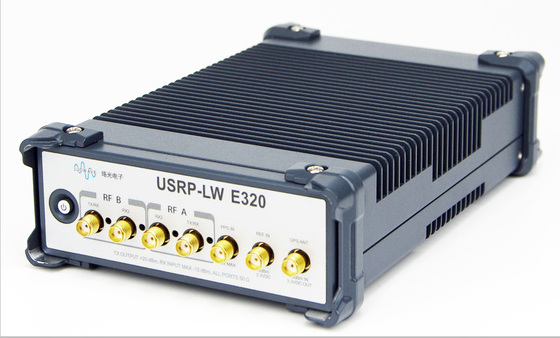Ettus USRP E320 সামঞ্জস্যপূর্ণ∙ USRP-LW E320 2T2R RF 70 MHz-6 GHz 56 MHz BW প্রতিটি 12-বিট ADC/DAC USRP সফটওয়্যার সংজ্ঞায়িত রেডিও ডিভাইস